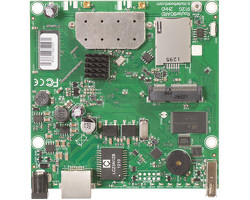 Mikrotik RB912UAG-2HPnD, 600Mhz Atheros CPU, 64MB RAM, 1×G-LAN, USB, miniPCIe, 2.4Ghz 802.11b/g/n 2×2, 2×MMCX, RouterOS L4